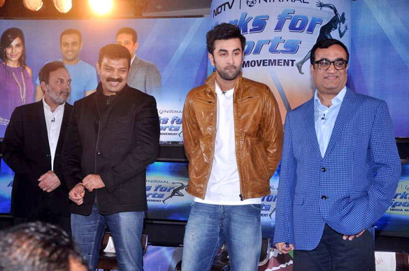 Bollywood attends NDTV sports awards