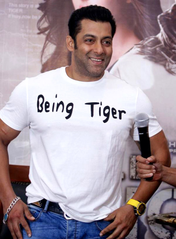 Salman Khan promotes EK THA TIGER in New delhi