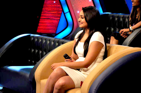 Sonakshi on sets of Little Master to promote JOKER