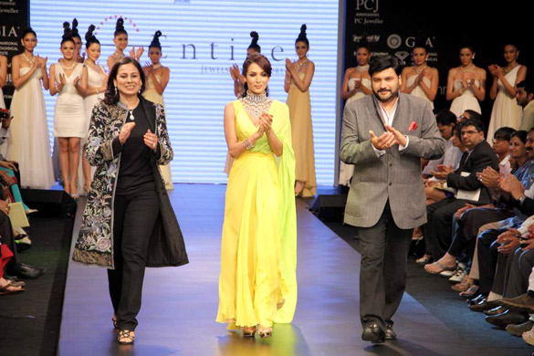  Malaika At IIJW