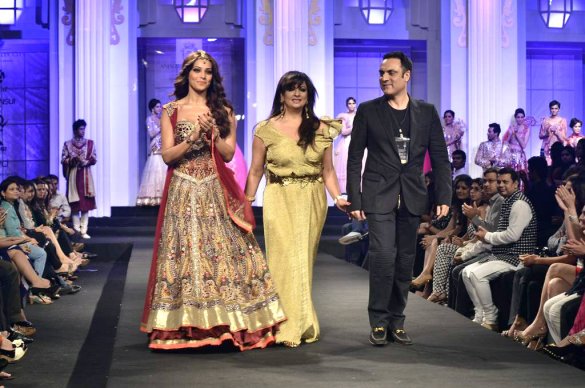 Bipasha Basu at Indian Bridal week day 2