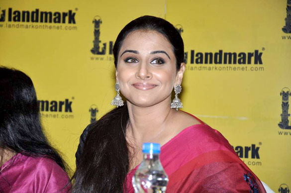Vidya Balan launch a book