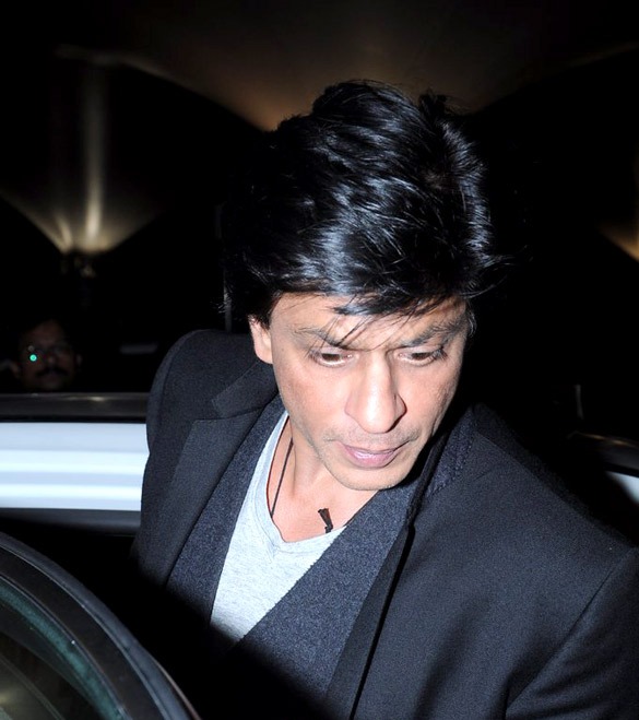 Shahrukh Khan & Katrina Kaif snapped at airport