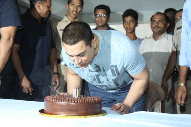 Aamir Khan celebrates his 50th birthday with the media