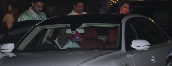 Aishwarya Rai Bachchan, Abhishek Bachchan and others at Akshay Kumar's Diwali bash