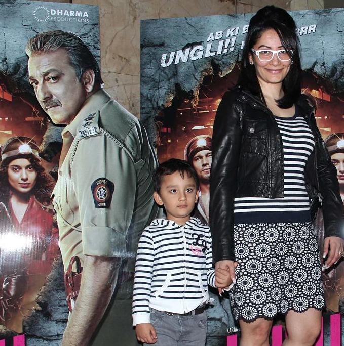 Manyata Dutt attends special screening of 'Ungli' with her kids