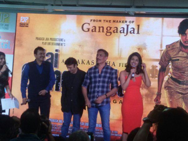 Priyanka Chopra, Prakash Jha and others at 'Jai Gangaajal' trailer launch