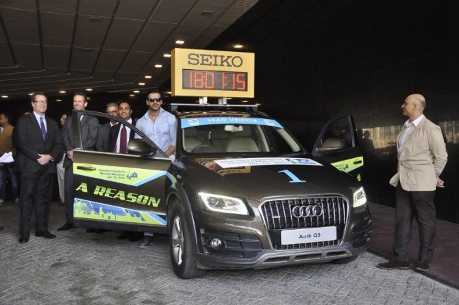 John Abraham at announcement of the official lead car for Mumbai Marathon 2015