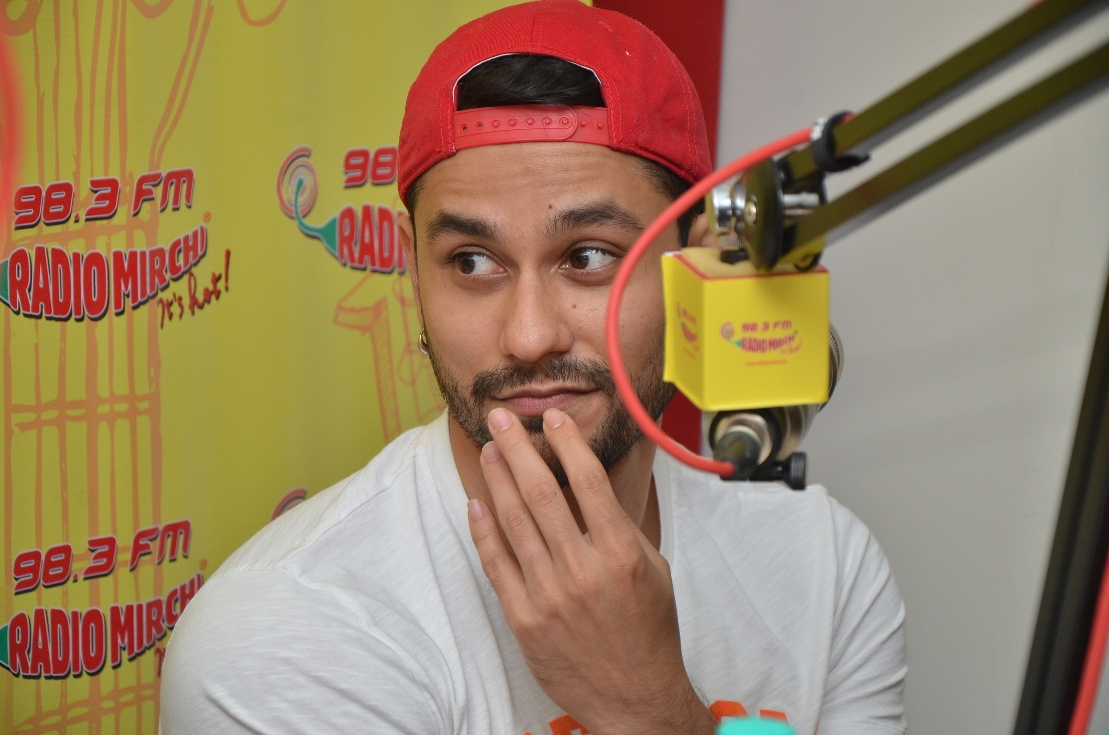 Kunal Kemmu promotes 'Guddu Ki Gun' at a radio station