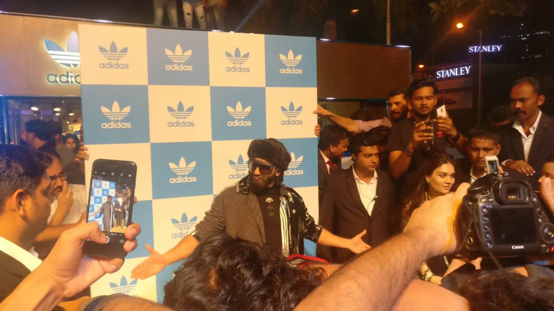 Ranveer Singh Poses For Media At A Store Launch