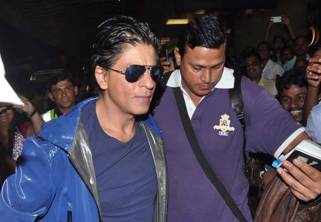 Shahrukh Khan leaves London to promote Chennai Express