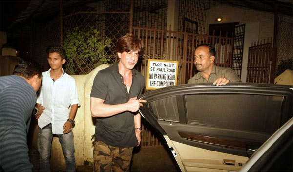 Shah Rukh Khan spotted out of the recording studio after dubbing for Raees