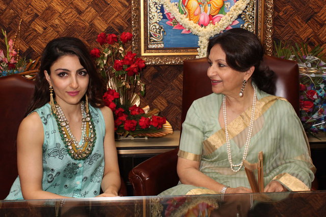 Soha Ali Khan, Sharmila Tagore and others at a jewellery store launch