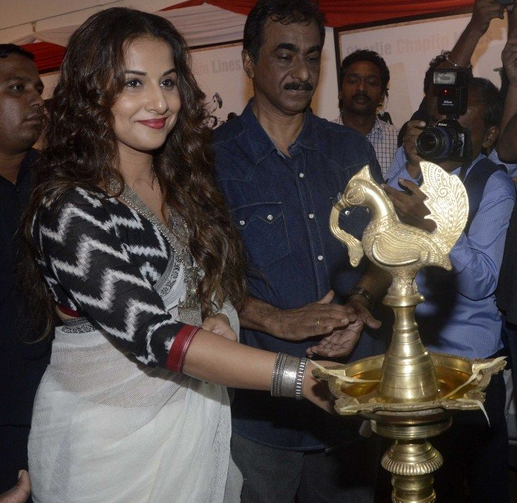 Vidya Balan inaugurates Chaplin Lines Art Exhibition