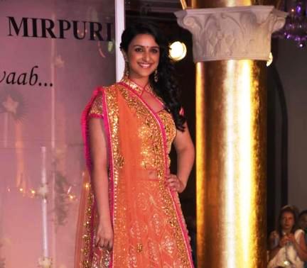 Parineeti Chopra walks for Mahek Mirpuri 