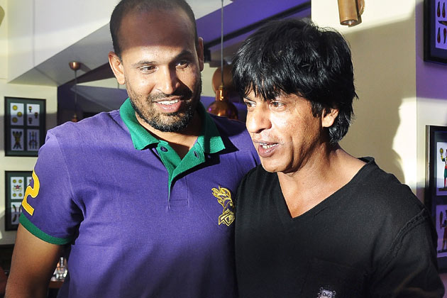 Shahrukh Khan parties with KKR