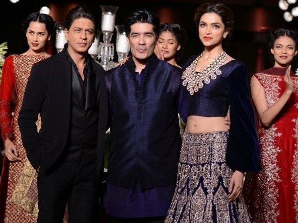 Shahrukh Khan & Deepika at IIJW