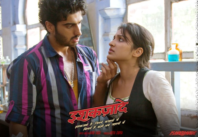 Arjun Kapoor & Parineeti Chopra in Ishaqzaade 33