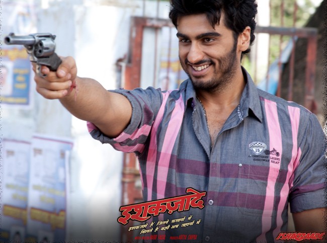 Arjun Kapoor & Parineeti Chopra in Ishaqzaade 34