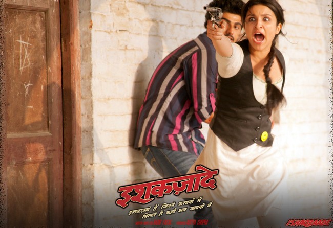 Arjun Kapoor & Parineeti Chopra in Ishaqzaade 36