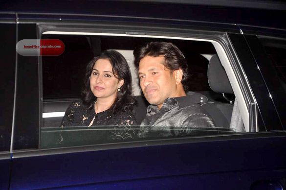 SAchin with wife Anjali 1