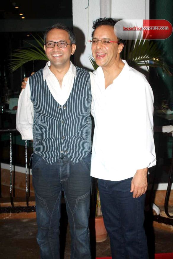 Vidhu Vinod Chopra & Rajesh Mapuskar at Success bash of FERRARI KI SAWAARI 1