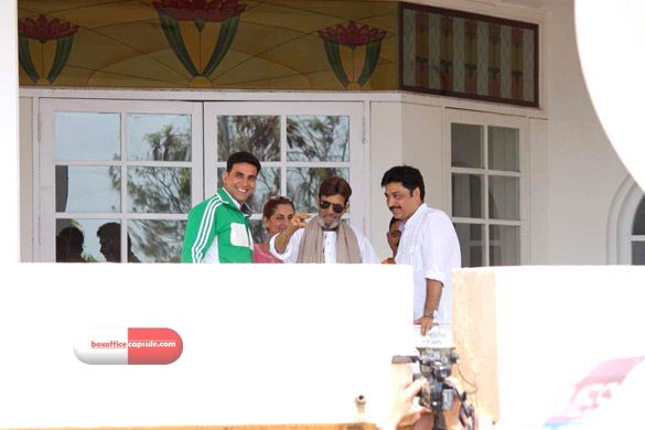 Akshay Kumar with Rajesh Khanna 2