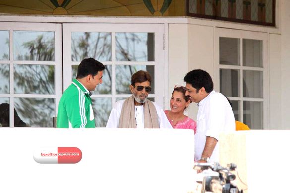 Akshay Kumar with Rajesh Khanna 4