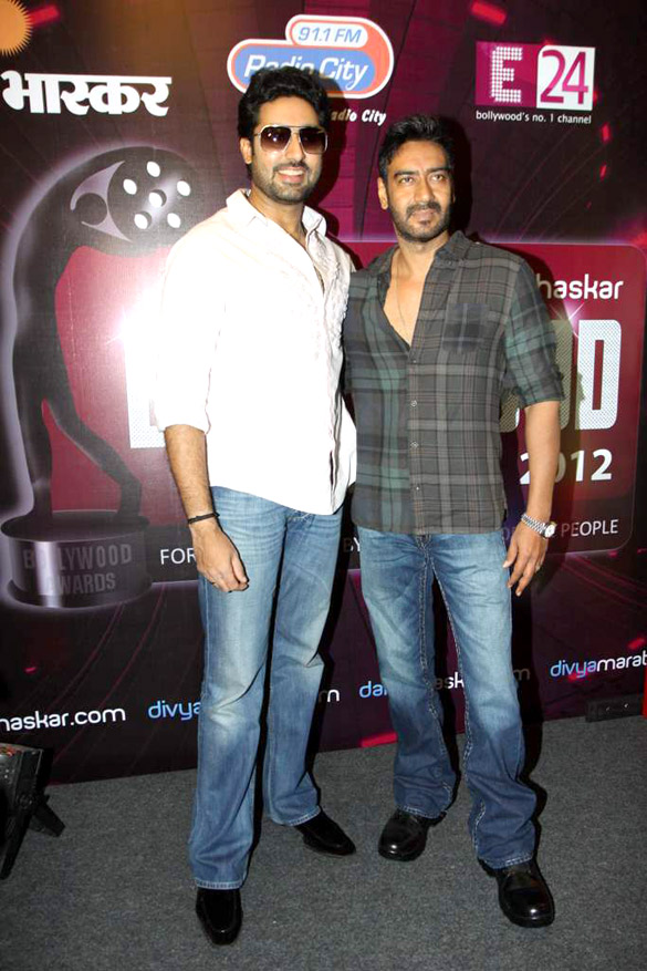 Bol Bachchan team at FM station 4
