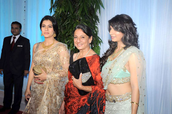 Tanuja Kajol & Tanishta at Reception party of ESHAA DEOL 