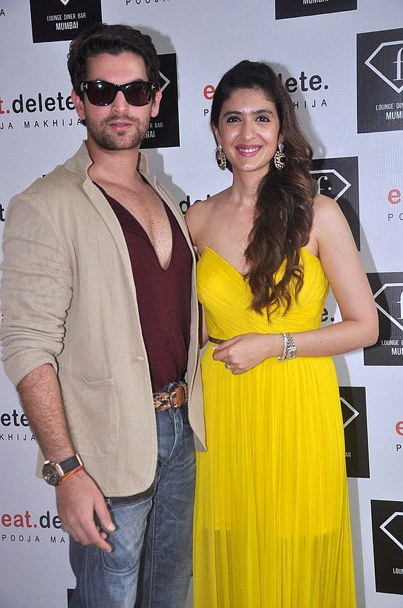 Neil & Deepika at launch of Pooja Makhija lounge at F bar