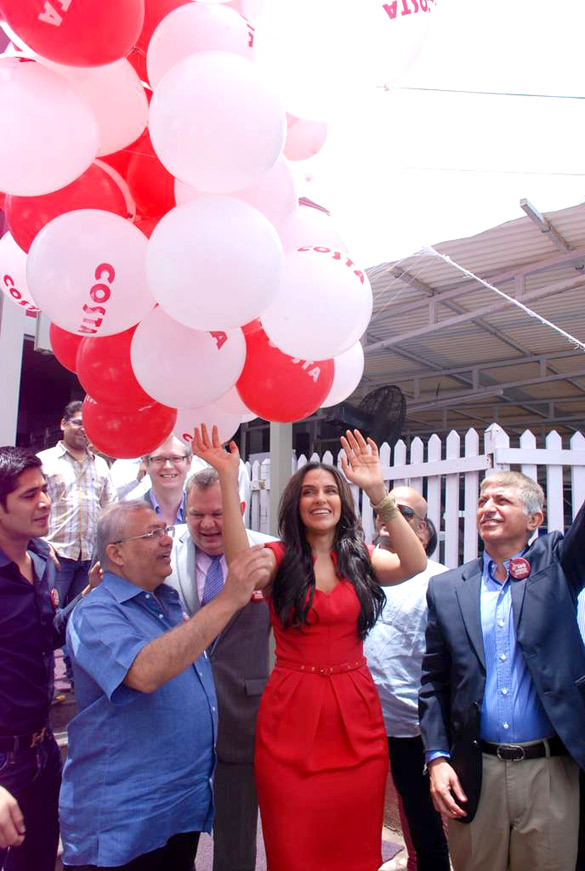 Neha Launches 100th Costa store