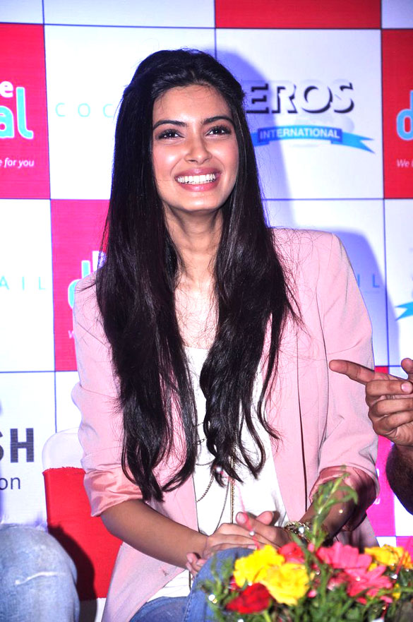 Diana Penty Dinesh Vijan & Homi Adajania promote COCKTAIL