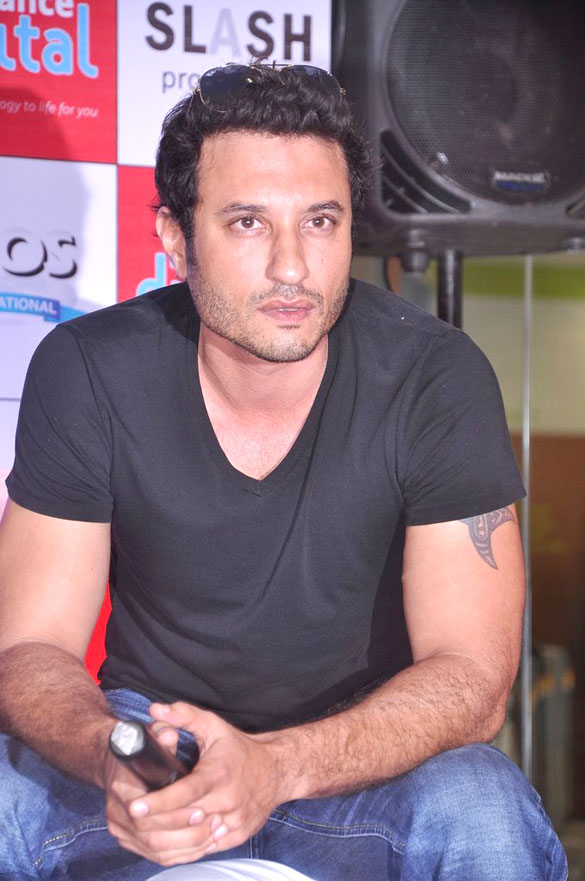 Diana Penty Dinesh Vijan & Homi Adajania promote COCKTAIL