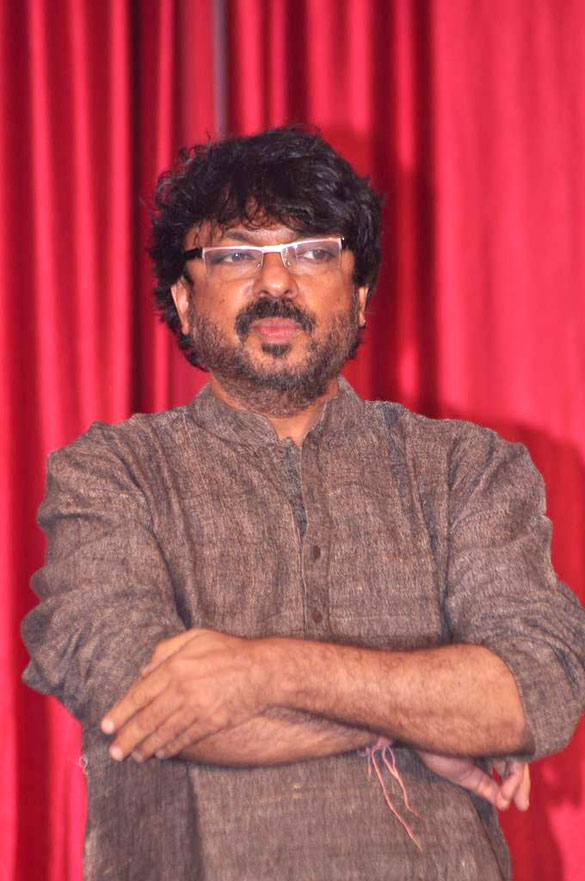 Shahrukh Khan with Sanjay Leela Bhansali at promotion of Shirin Farhad Ki Toh Nikal Padi