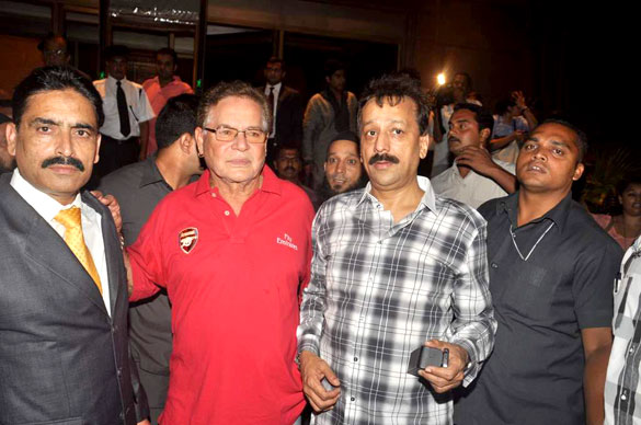 Salim Khan at Iftar party of Baba Siddquie