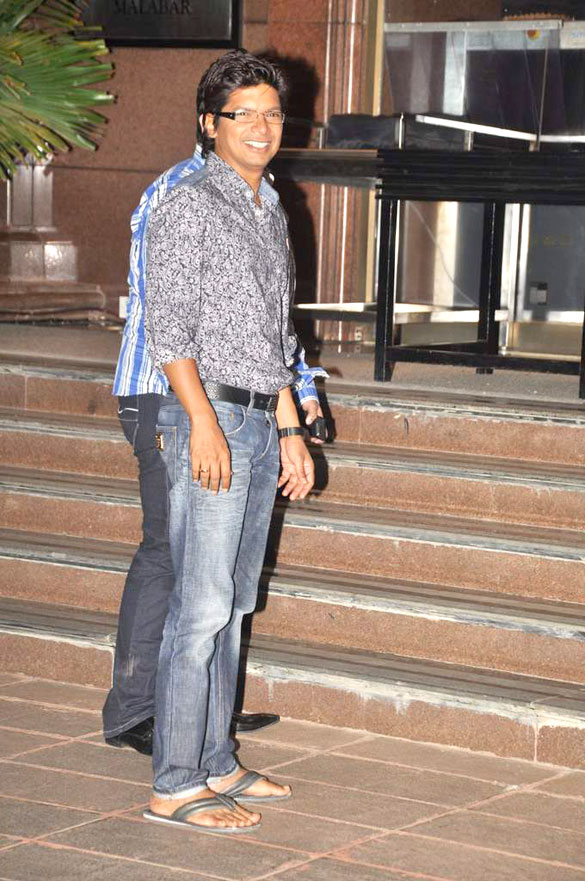 Shaan at Iftar party of Baba Siddquie