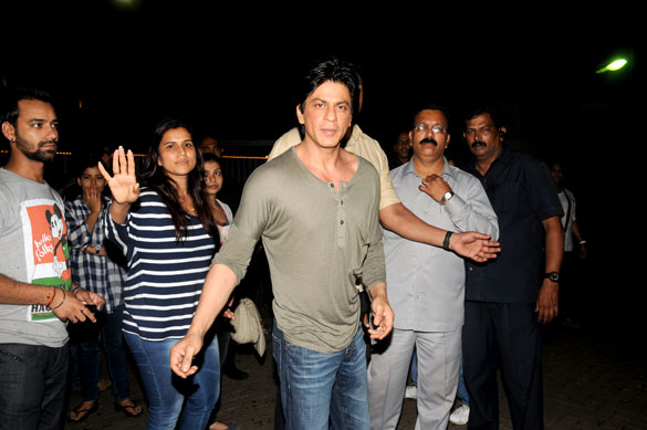 Shahrukh Khan snapped at Nokia ad shoot