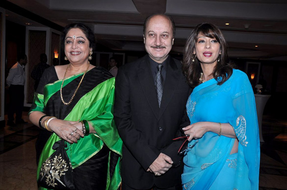 Anupam Kher & Kirron Kher with Sunanda at launch of book by Shashi Tharoor