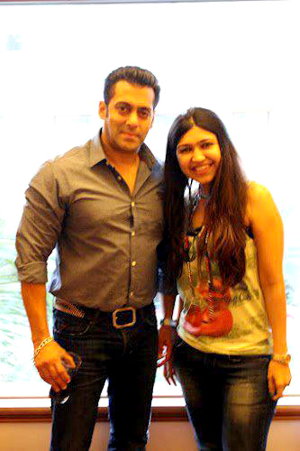 Salman & Katrina Kaif promote Ek Tha Tiger at Gateway Ahmedabad