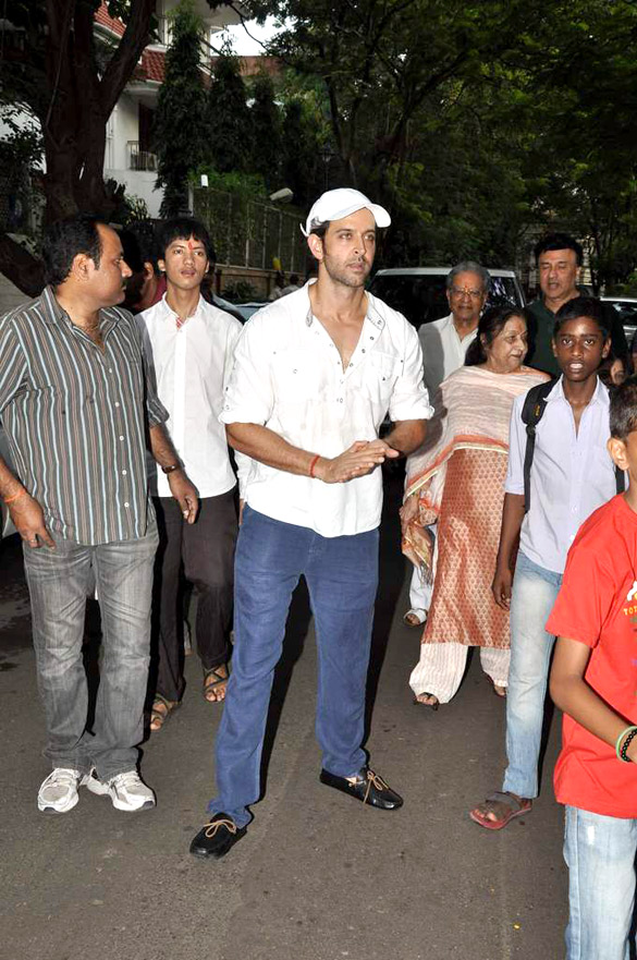 Hrithik Roshan at Ganpati Visarjan