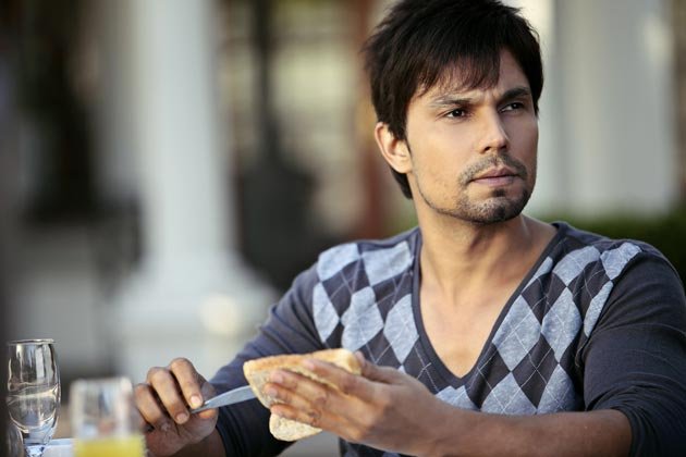 Randeep Hooda in Stills from Murder 3