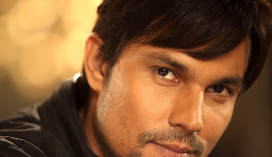Randeep Hooda in Stills from Murder 3