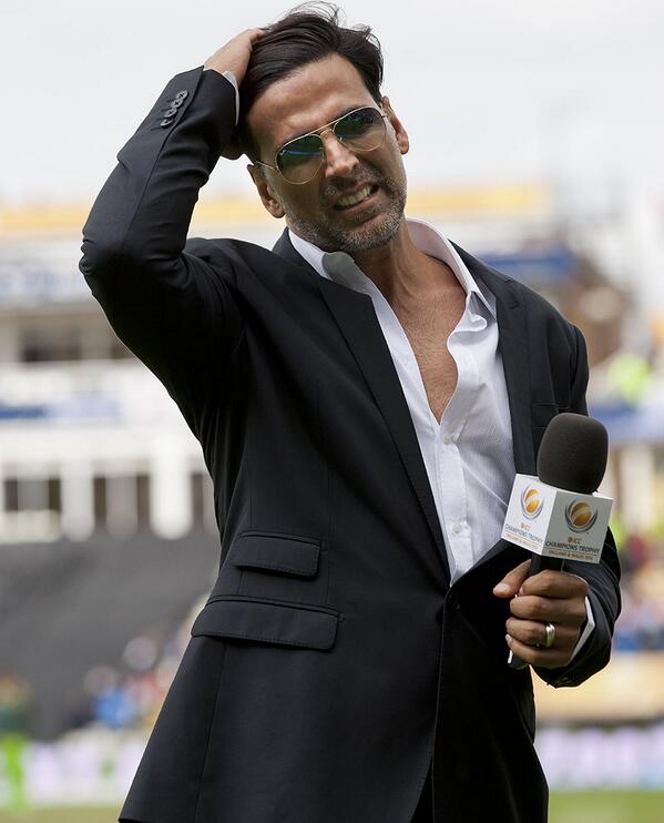 Akshay Kumar at Indo Pak Match