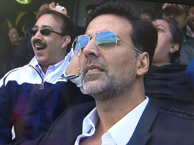 Akshay Kumar at Indo Pak Match