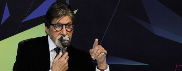 Amitabh Bachchan debuts as a cricket commentator
