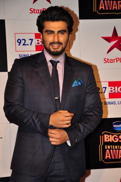 Arjun Kapoor looking handsome at Big Star Entertainment Awards