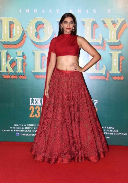 Sonam Kapoor looking stunning at the trailer launch of 'DKD'