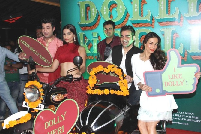 Sonam Kapoor, Arbaaz Khan, Malaika Arora Khan and others at the launch of 'Dolly Ki Doli' trailer