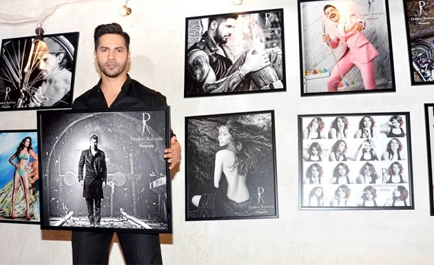 Varun Dhawan at the launch of Dabboo Ratnani's Calendar for 2015